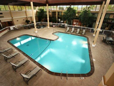 Ramada Overland Park Mission Удобства фото